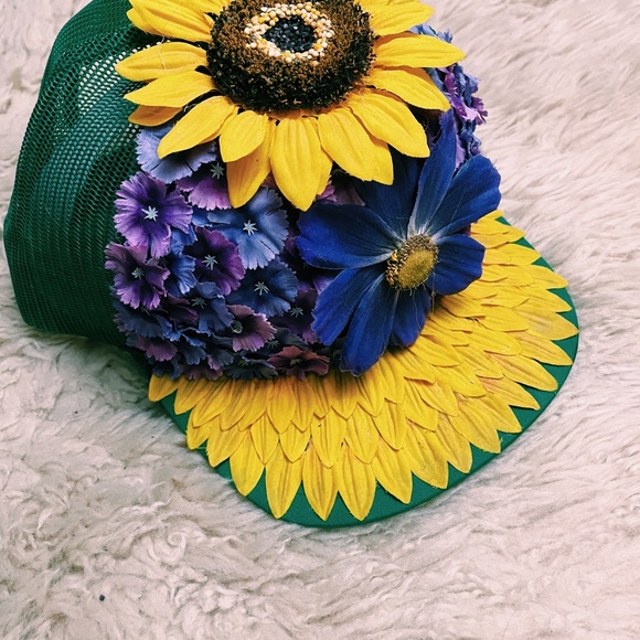 Handmade Flower Hat by Craylo! main image 4